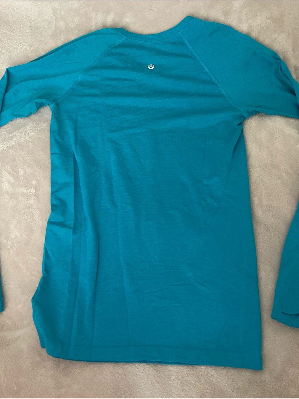 lululemon athletica Long Sleeve Crew Top - Teal Blue - Picture 2 of 2